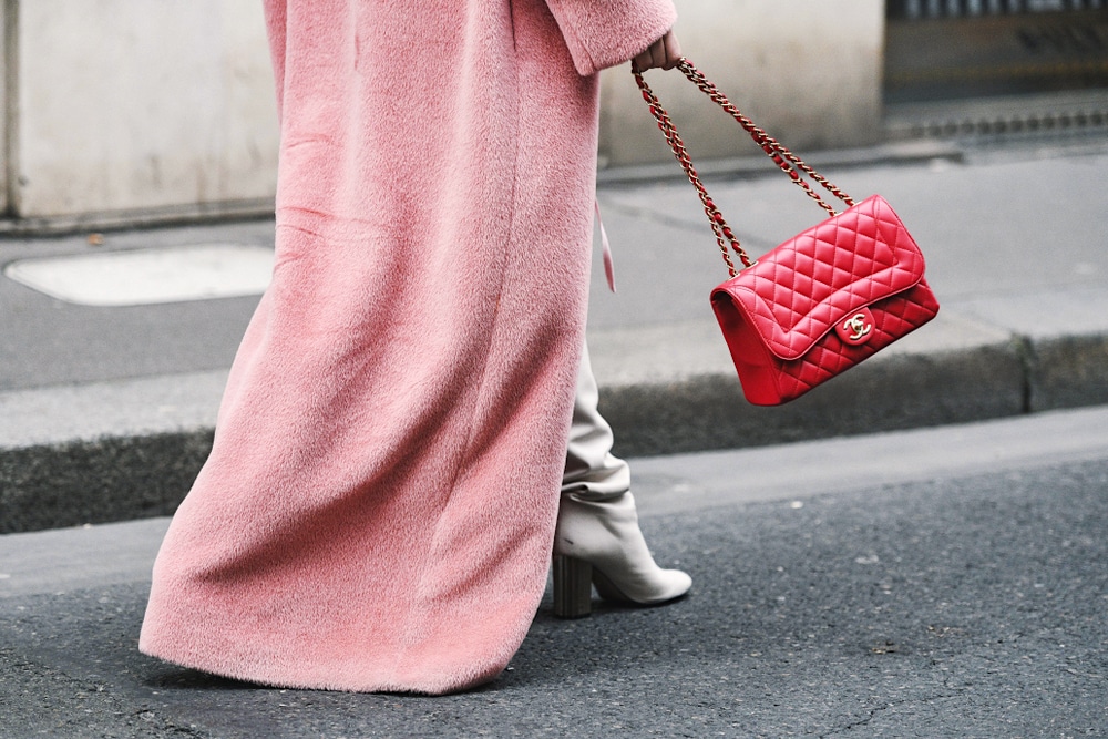 Read more about the article Chanel Flap Bags That Look Similar To The Classic Flap… But Aren’t As Expensive
